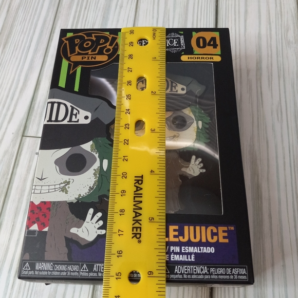 Funko Pop Horror Series Beetlejuice Enamel Pin #04 - Picture 7 of 7